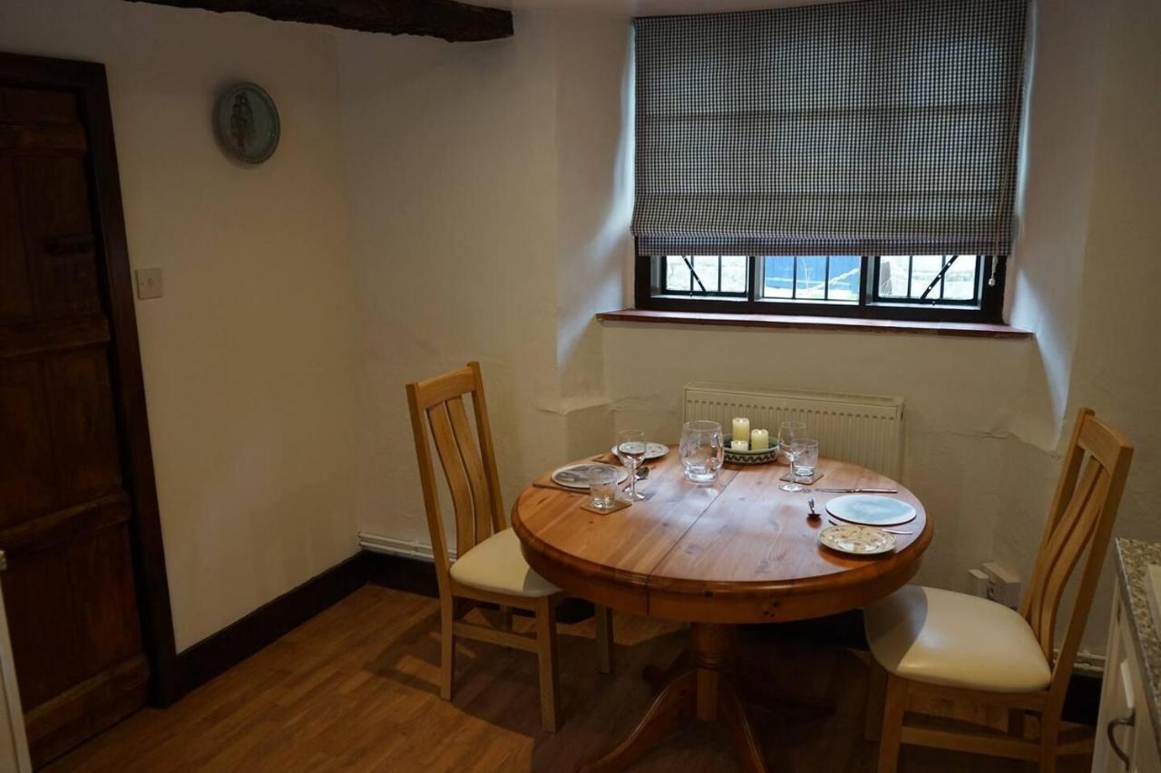 Stunning Historic 2-Bed House In Shaftesbury Villa Esterno foto